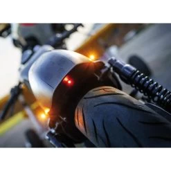 LED Brems-/Rücklicht M5 Atto® RB Vertikal Schwarz Klarglas