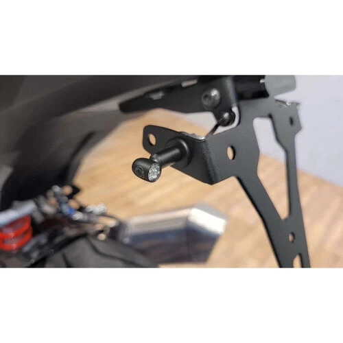 LED Rücklicht/Blinker M5 Spot® DF Schwarz, Klarglas 3 LED Rücklicht/Blinker M5 Spot® DF Schwarz, Klarglas